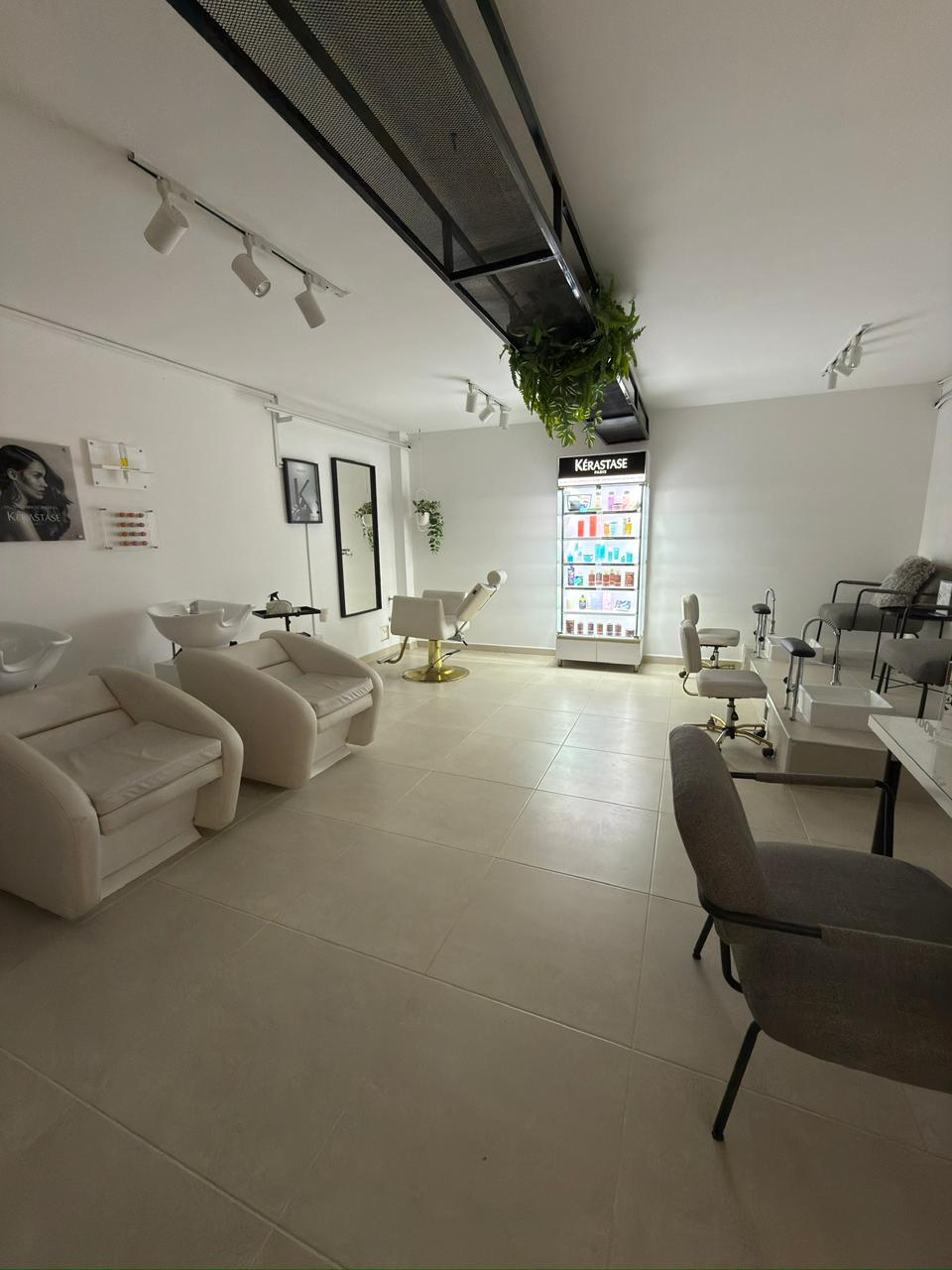 Salón de belleza Adoratta El Ingenio Cali